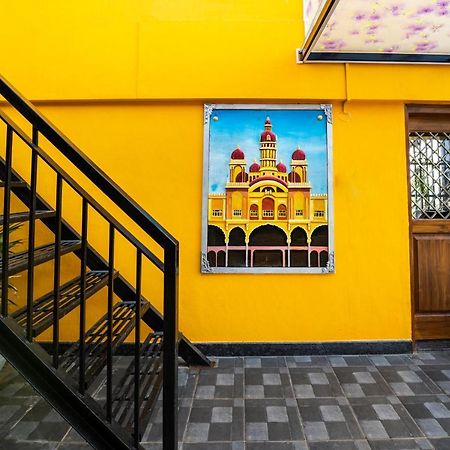 Royal Tusker Luxury Service Apartments Мисор Екстериор снимка