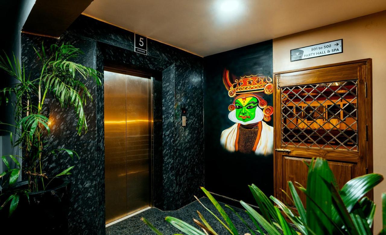 Royal Tusker Luxury Service Apartments Мисор Екстериор снимка